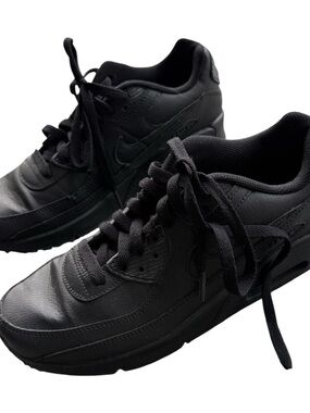 Nike Black Low-Top Leather Sneakers
